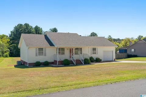 115 Sunny Meadows Dr, Locust Fork, AL 35097