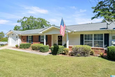 155 Wirans Rd, Anniston, AL 36205