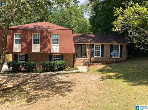 2922 17th St E, Tuscaloosa, AL 35404