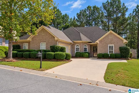 909 Narrows Point Dr, Birmingham, AL 35242