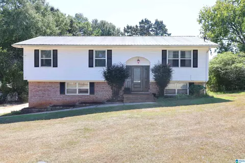 304 Grandview Dr, Eastaboga, AL 36260