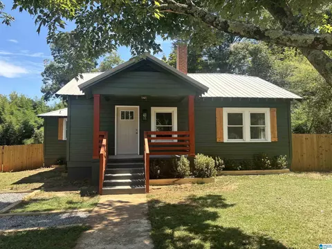 714 Central Ave, Talladega, AL 35160