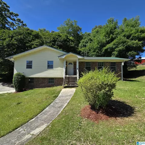 102 Merrywood Cir, Birmingham, AL 35214