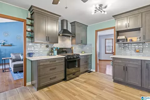 2930 Shannon Wenonah Rd, Bessemer, AL 35022