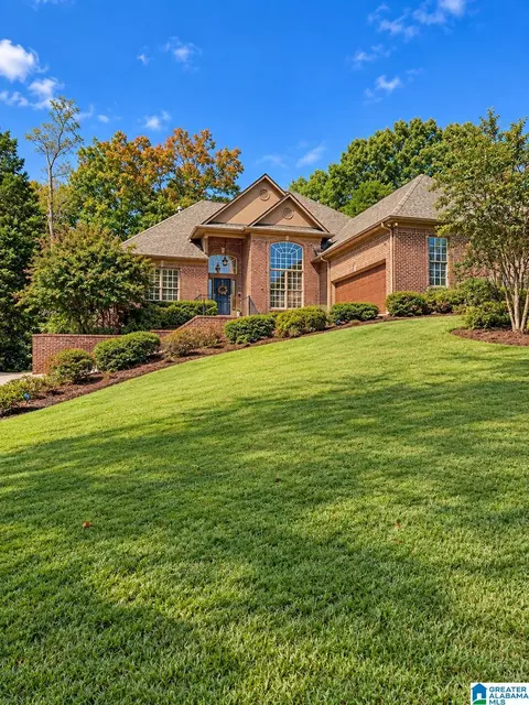 161 Essex Dr, Sterrett, AL 35147