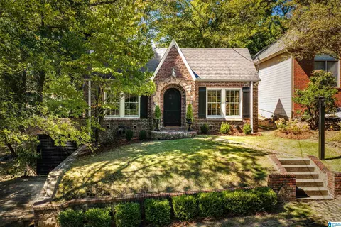2728 16th Pl S, Homewood, AL 35209