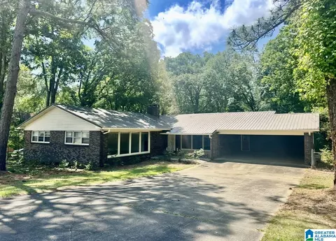 322 Mar Sha Dr, Anniston, AL 36206