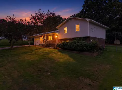 138 Scenic Cir, Eastaboga, AL 36260