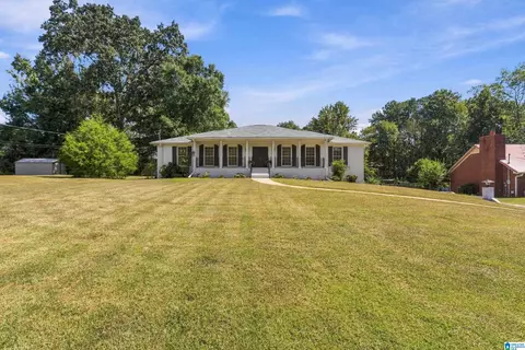633 Melody Ln, Birmingham, AL 35214