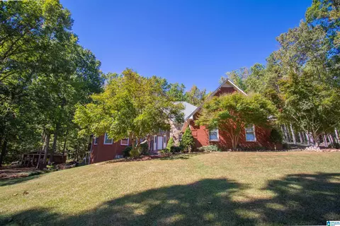 240 Lustee Cosmo Dr, Jacksonville, AL 36265