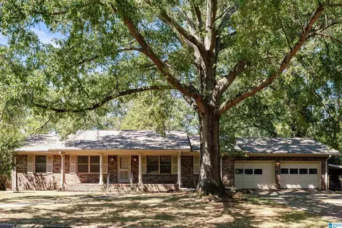 1508 Springlake Dr NE, Birmingham, AL 35215