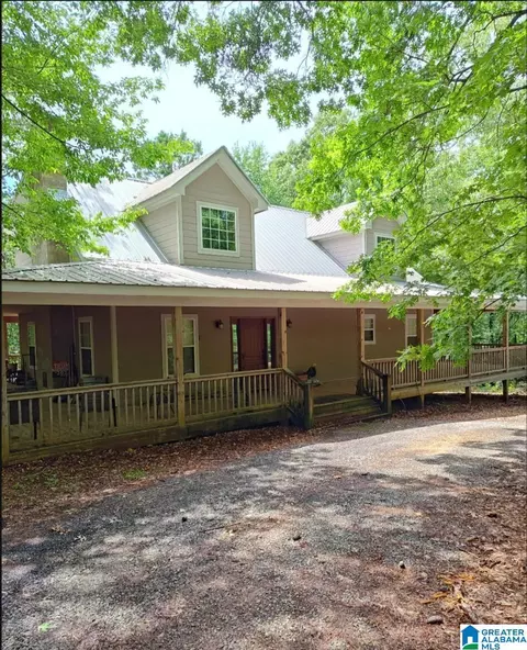 76 Halls Folly Rd, Dadeville, AL 36853