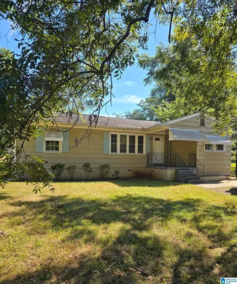 9607 Red Lane Dr, Birmingham, AL 35215