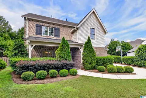 655 Provence Dr, Vestavia Hills, AL 35242