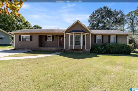 50 Sundale Dr, Eastaboga, AL 36260