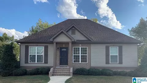 1100 Adams St, Thorsby, AL 35171