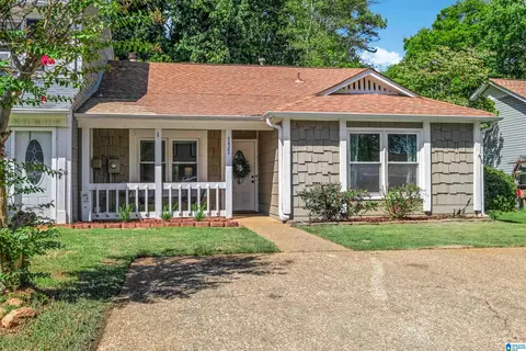 3427 Wildewood Dr, Pelham, AL 35124
