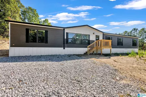 49 Geiger St, Anniston, AL 36201