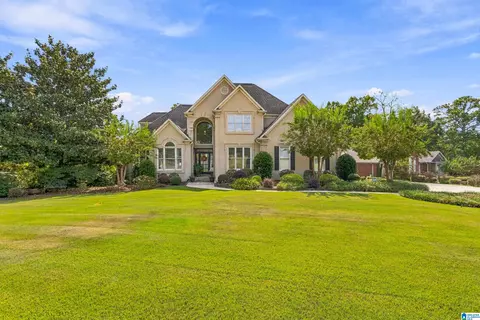 4209 Bellflower Cir, Gardendale, AL 35071