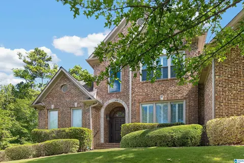 1391 Lake Trace Ln, Hoover, AL 35244