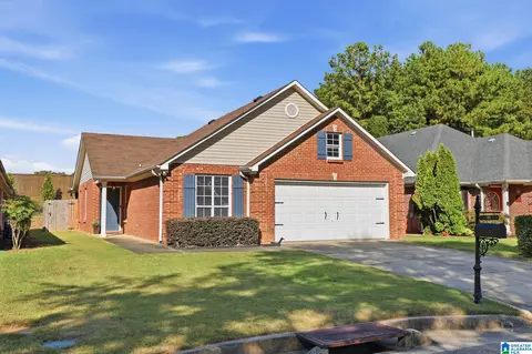 156 Brook Highland Cv, Birmingham, AL 35242