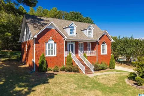 7504 Roper Tunnel Rd, Trussville, AL 35173