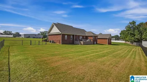 Exterior - 145 Hope St, Clanton, AL 35045 photo 5 of 7