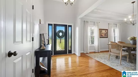 Entry Way - 145 Hope St, Clanton, AL 35045 photo 3 of 14