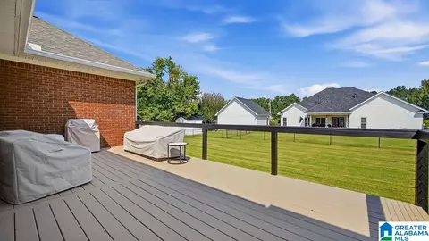 Exterior - 145 Hope St, Clanton, AL 35045 photo 3 of 7