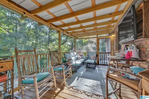 Exterior - 151 Crest Dr, Dora, AL 35062 photo 6 of 8