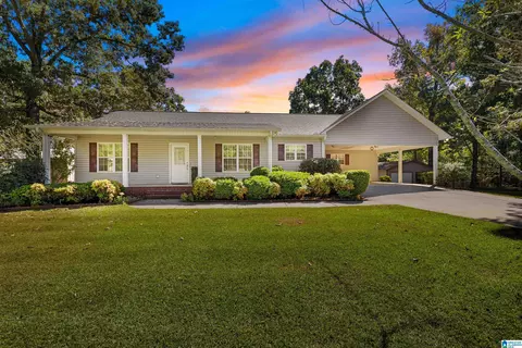 528 Ridgewood Dr, Remlap, AL 35133
