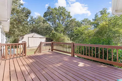 Exterior - 528 Ridgewood Dr, Remlap, AL 35133 photo 5 of 8