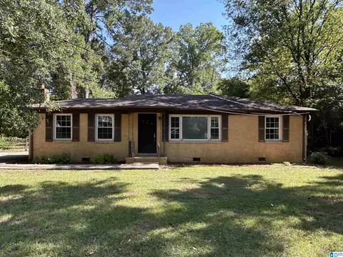 239 Lake Drive Cir NE, Birmingham, AL 35215