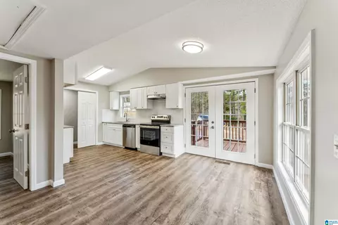 325 Hearthstone Dr, Odenville, AL 35120