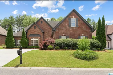 211 Kenniston Dl, Pelham, AL 35124