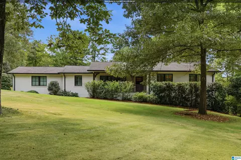 3648 Altadena Dr, Vestavia, AL 35243