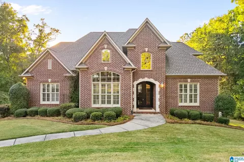 255 Shore Front Ln, Chelsea, AL 35043