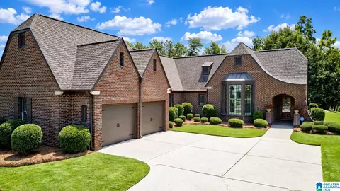 540 Twin Creek Rd, Hoover, AL 35226