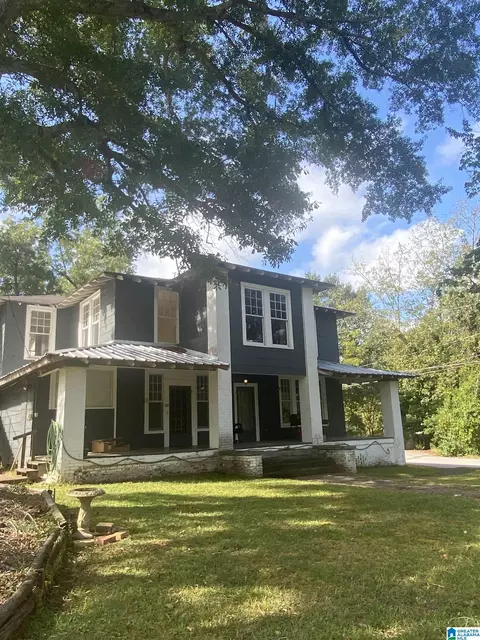 1422 Walnut St, Centreville, AL 35042