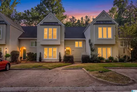 3366 Shallowford Cir, Vestavia Hills, AL 35216