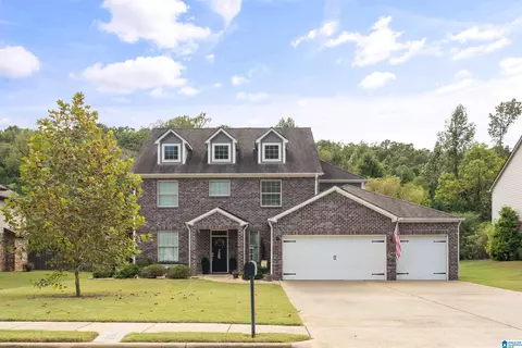 3249 Cahaba Manor Dr, Trussville, AL 35173