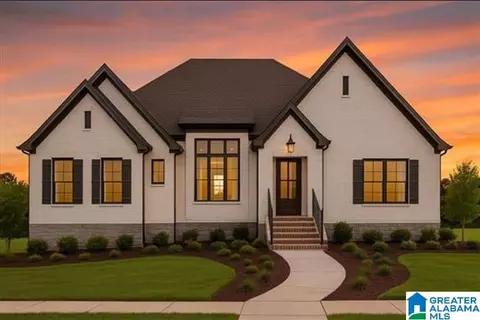 3724 Landyn Dr, Trussville, AL 35173