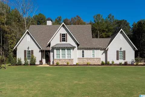 365 Stonewood Trl, Springville, AL 35146