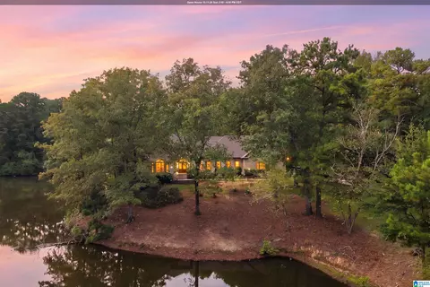 113 Brookshire Ln, Pelham, AL 35124
