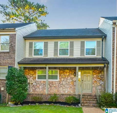 604 Old Rocky Ridge Ln, Vestavia Hills, AL 35216