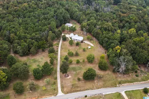 665 Fish Hatchery Ln, Eastaboga, AL 36260