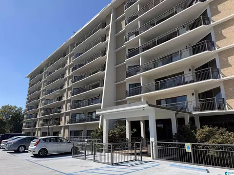 1300 Beacon Pkwy E #400, Birmingham, AL 35209