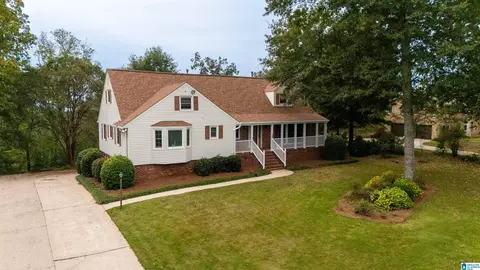 432 Shenandoah Dr, Hoover, AL 35226