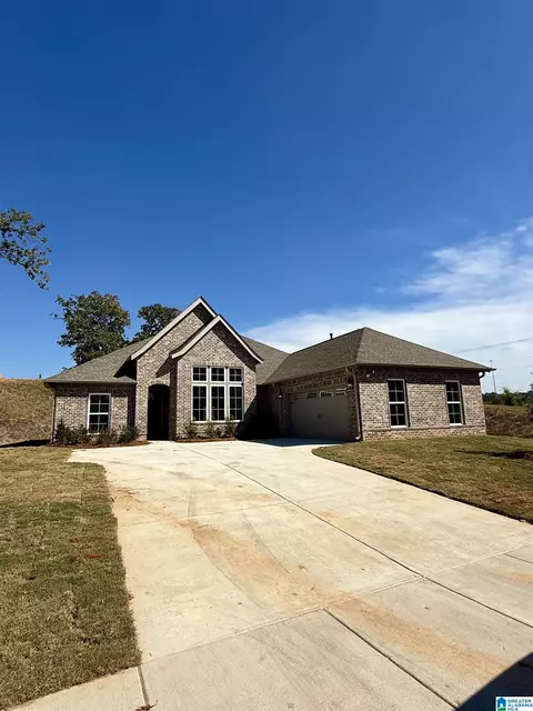 5401 Stonepeak Pkwy, Trussville, AL 35173