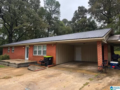 103 Porter Dr, Talladega, AL 35160